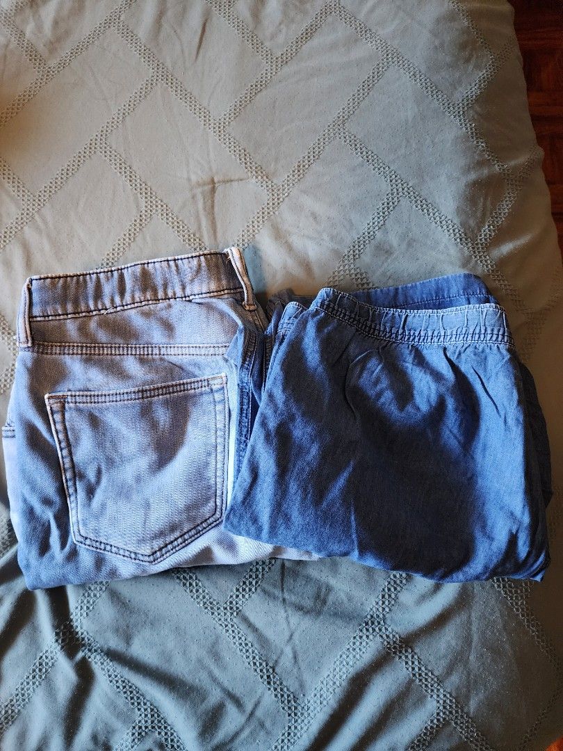 Uniqlo Jeans and Shorts (Category: Jeans) located in Manila. Submitted by coachpop (Listing ID 1298027165, Image 1). Description: Uniqlo XL Shorts Php 200 Uniqlo L Jeans Php 400 Slightly negotiable Shipping care of buyer.