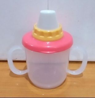 Unisex Training Sippy Cup with Handle and Removable Spout.
