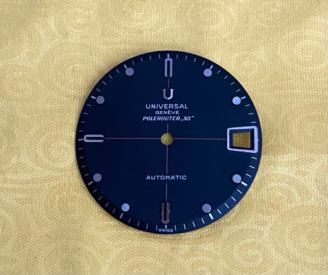 UNIVERSAL GENEVE POLEROUTER AUTOMATIC DATE BLACK DIAL 興趣 - Main Image