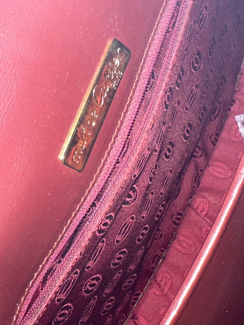 Vintage Cartier Sling Bag (Category: Luxury Bags & Wallets) located in Batangas. Submitted by kulilayfinds (Listing ID 1297981915, Image 3). Description: Inclusion : dustbag and authenticity card Strap is adjustable. Can be worn as a shoulder bag or cross body bag..