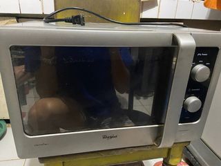 Whirlpool MWD 202 Microwave Oven