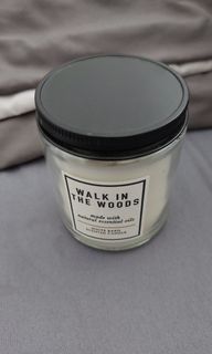 White Barn Scented Candle