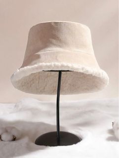 Winter White Reversible Bucket Hat Elegant