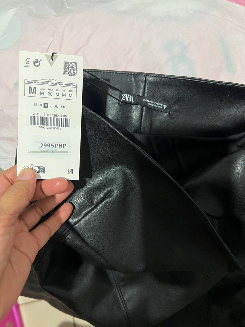 Zara (Category: Dresses) located in Cabuyao City. Submitted by arral (Listing ID 1298079736, Image 3). Description: New Medium bought sa zara.ph.