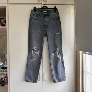 Zara Ripped Mom Jeans