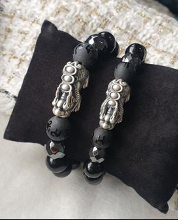 (Category: ) located in . Submitted by joviedesignz (Listing ID 1298202714, Image 1). Description: .