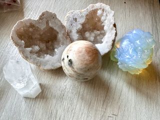 （分類：）位於 。 由 karinamee 提交（商品編號 1298248946，圖片 1）。簡介： 。