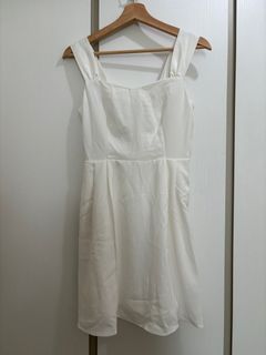 （分類：）位於 。 由 lkiiroitoril 提交（商品編號 1298193364，圖片 1）。簡介： 。
