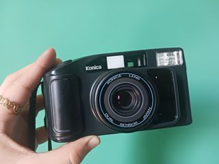 Affordable Konica MR.640 Weather-Proof Black Point & Shoot 35mm Film JAPAN / with bag 😍