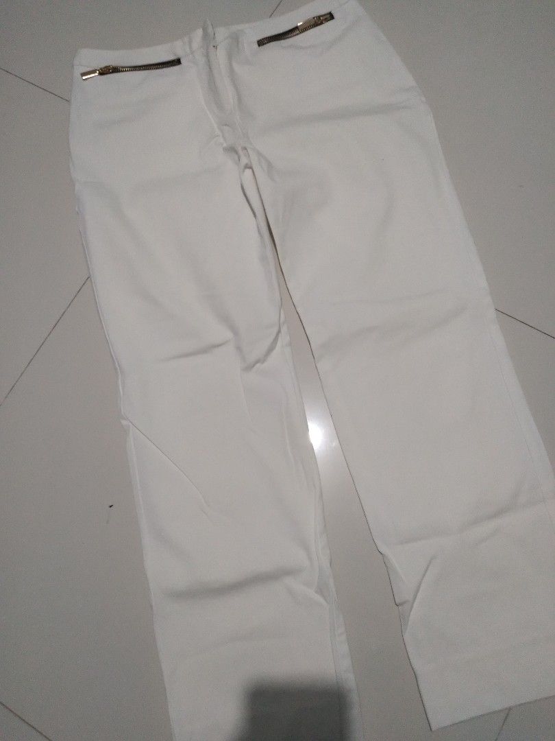 Alfani White Low waist Cotton Spandex 3 4 Jeans Women s Fashion Bottoms Jeans on Carousell