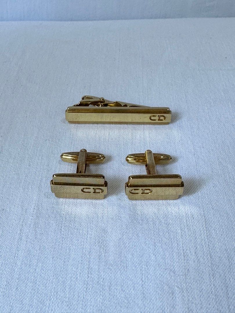 Authentic DIOR Cufflinks & Necktie Pin (Category: Luxury Accessories) located in Santa Rosa. Submitted by brandieshoppe (Listing ID 1298202149, Image 1). Description: ✅ Authentic / Original Preloved ✅ From Japan Auction ✅ Moneyback Guaranteed If Proven Fake ✅ In Excellent Condition ✅ Message Us For More Details *Open Also for Layaway Terms.