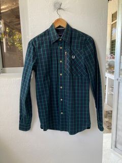 Authentic Fred Perry Chekered navy blue x green longsleeve for Men’s, XS on tag dimes is 18.4 X 28
