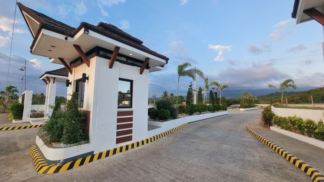 Beach lot at the Strand in Morong Bataan, Property, For Sale, Lot on