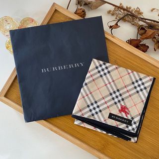 Burberry Japan Unisex Classic Large Handkerchief