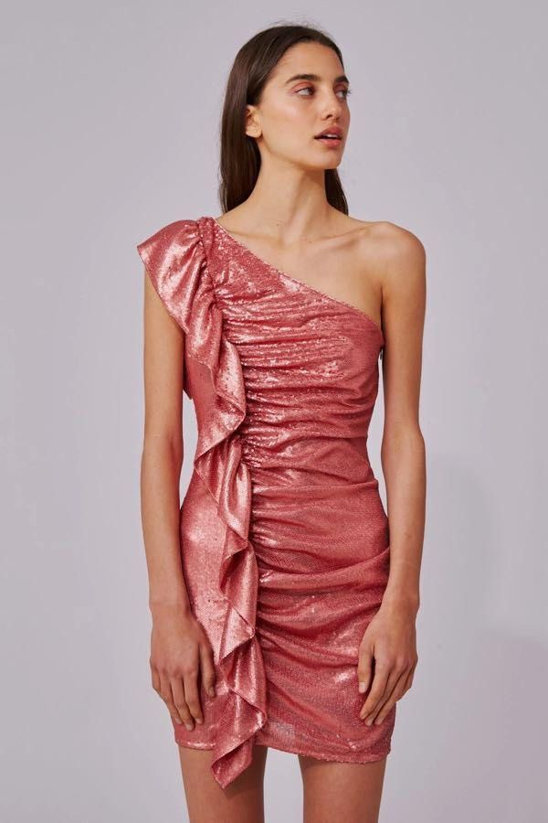 c/meo collective sequin dress Seen in new season. @bec_morse wears the Nothing Less Mini Dress in Shell  Sequin. Discover new season silhouettes and reimagined classics in our  Resort '24 range, available exclusively at fashionbunker.com