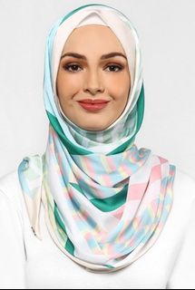 (Category: ) located in . Submitted by anisml (Listing ID 1298271456, Image 1). Description: .