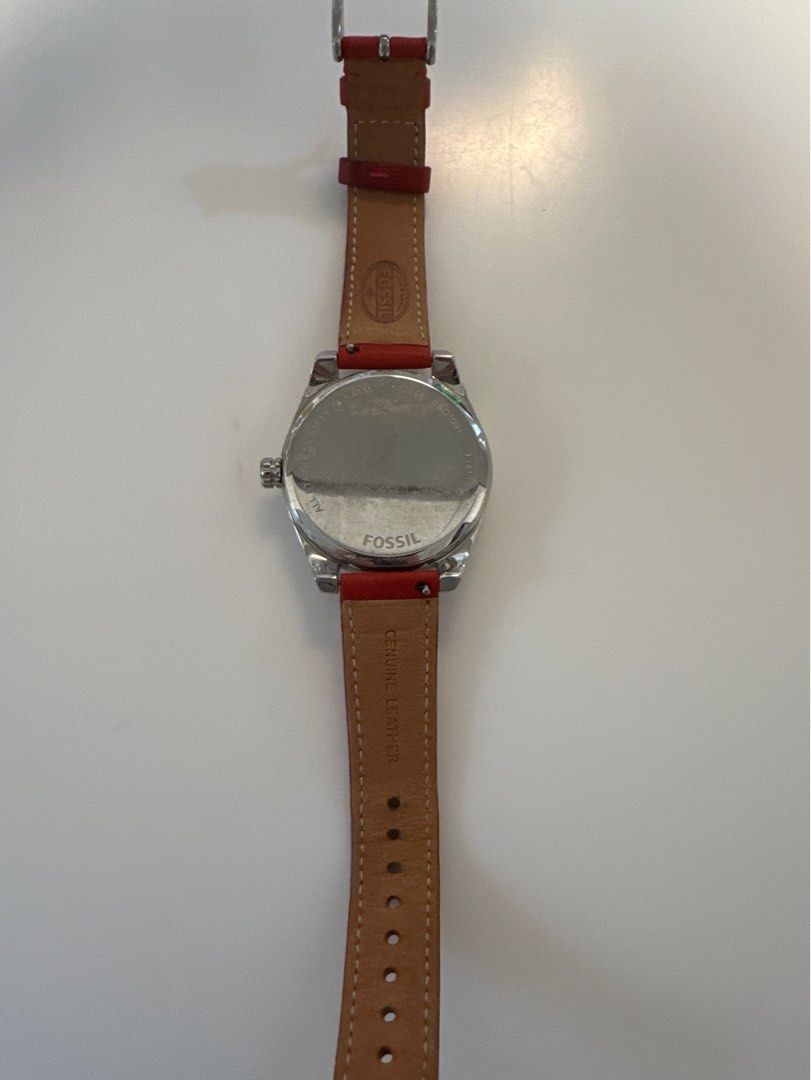 Fossil ladies red genuine leather casual formal Watch