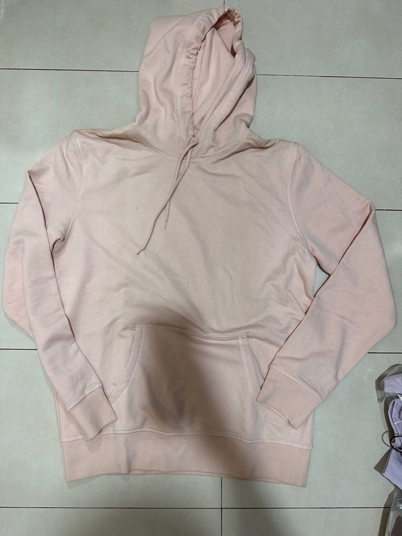 H M Divided Men s Light Peach Hoodie Men s Fashion Coats Jackets and Outerwear on Carousell