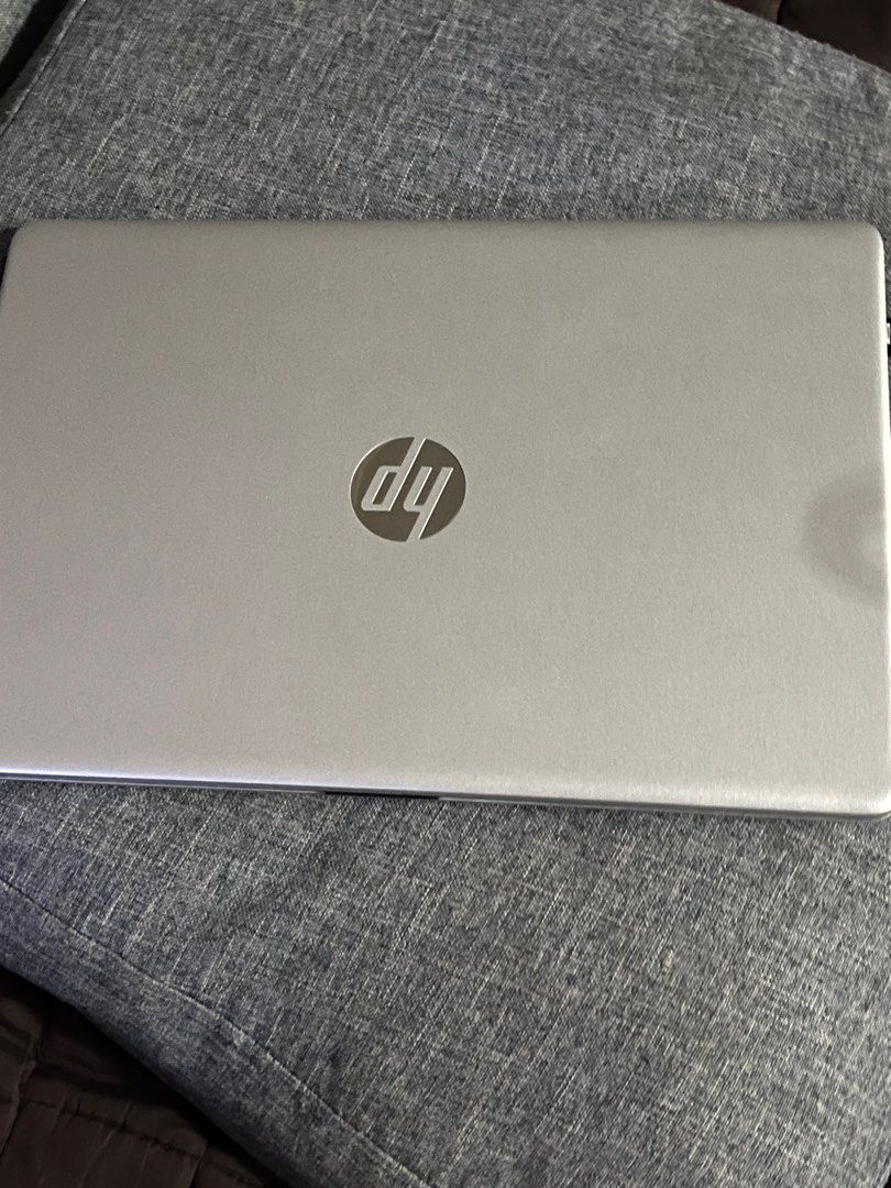 HP Laptop 15s-du1030tx (Category: Laptops & Notebooks) located in Quezon City. Submitted by velleshop (Listing ID 1298182392, Image 2). Description: HP Laptop intel i5 - 10310U NVIDIA MX130 newly replaced battery with new SSD issues: LCD is broken, still usable when connected to a monitor. LCD is for repair. includes a free laptop bag.