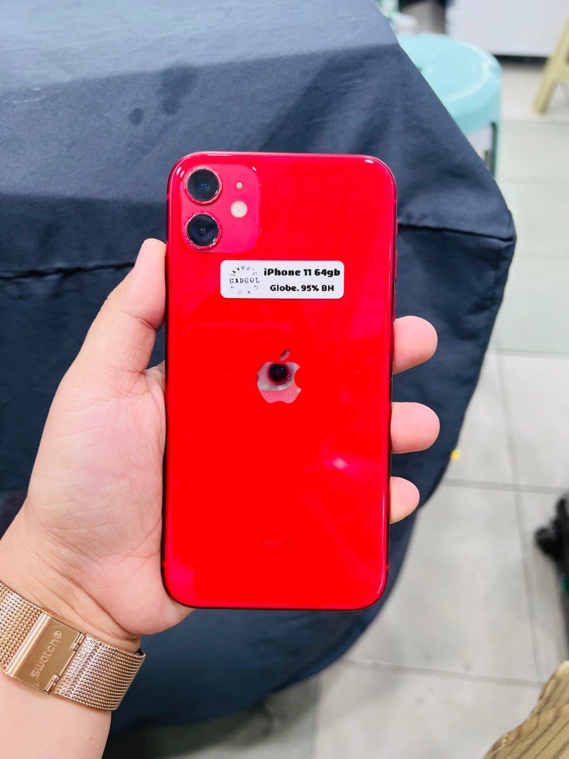 Iphone 11 64gb 95% batt Globelocked NTC (Category: iPhone 11 Series) located in San Juan City. Submitted by javedsgadgetshop (Listing ID 1298265504, Image 1). Description: OPEN FOR INSTALLMENT VIA CREDIT CARD/GGIVES & SWAP/TRADE-IN! WE BUY AND SELL ( ANYKINDS OF UNIT BINIBILI PO NAMIN)! PTPA : Padelete po f bawal Read ❗️Onhand ‼️ Iphone 11 •64gb •NTC Variant •96% batt health •Globelocked •95% Smoothness •No hidden issue | No Repaired •100% Authen