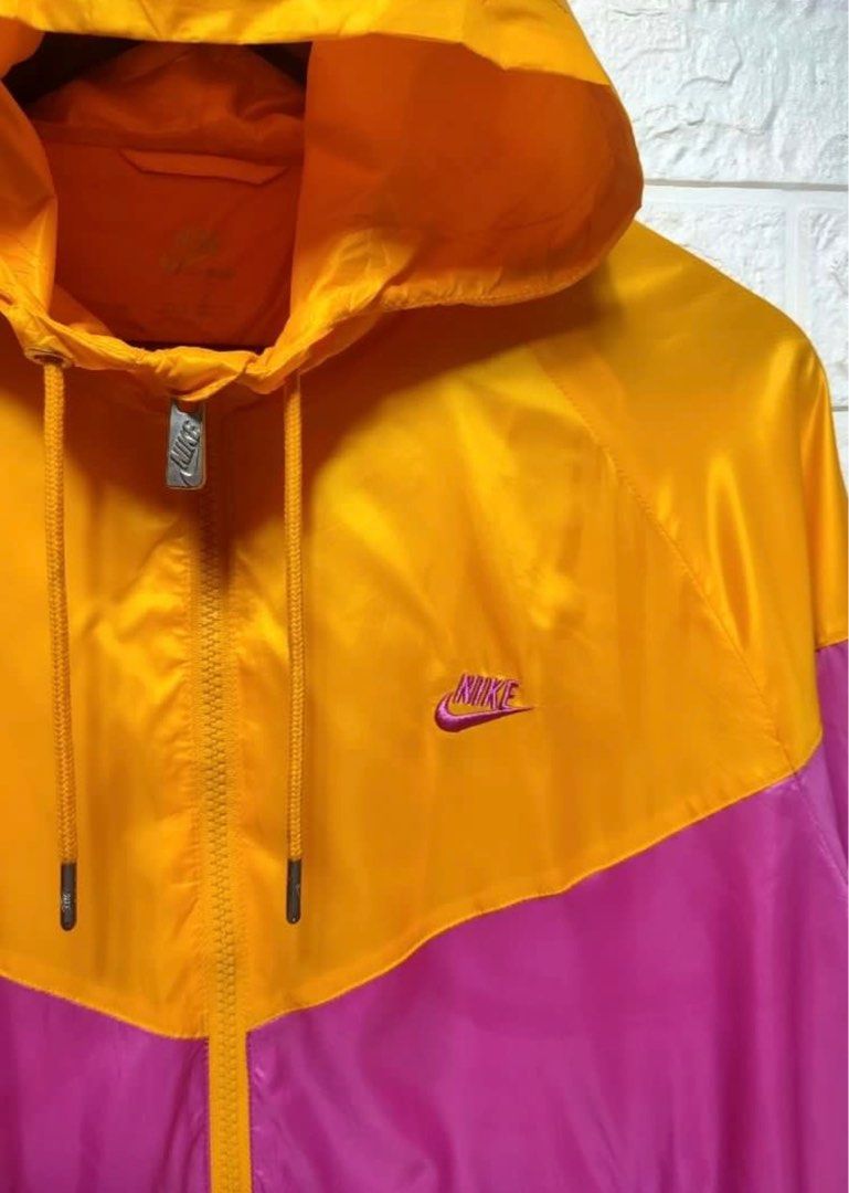 Jacket (Category: Coats, Jackets and Outerwear) located in Manila. Submitted by ishyboop (Listing ID 1298290409, Image 3). Description: Negotiable, sf c/o Buyer.