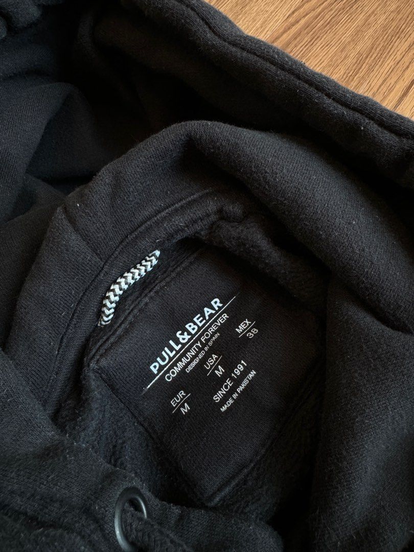 Jaket hoodie pull&bear online
