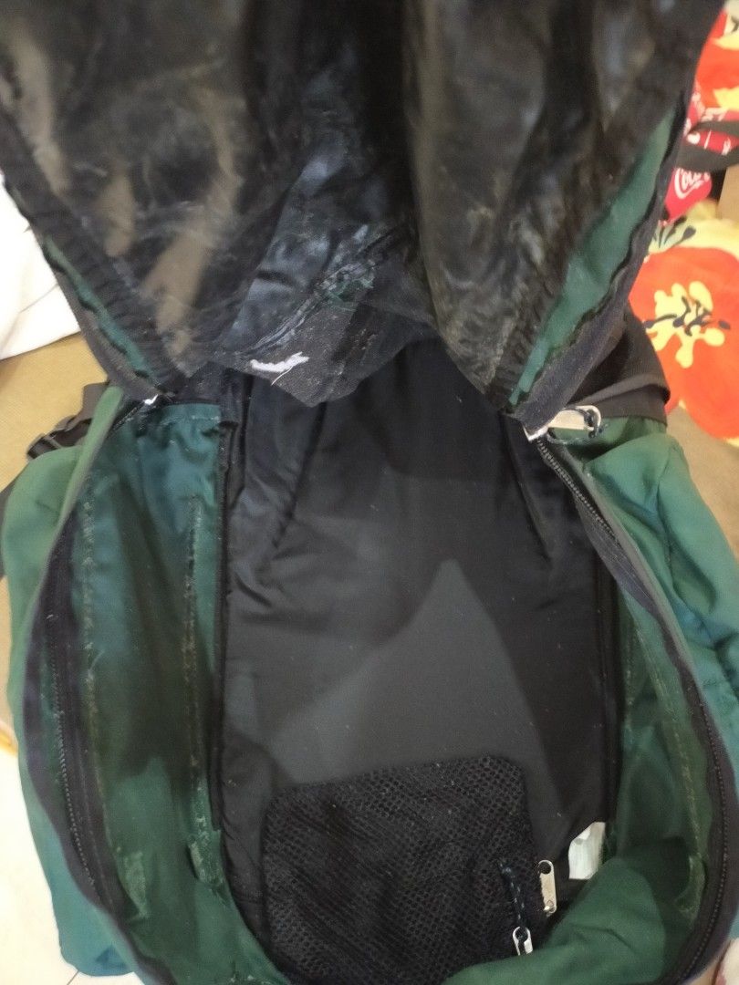 Kelty Zephyr 2600 Backpack, Men's Fashion, Bags, Backpacks on Carousell