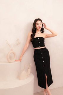 (Category: ) located in . Submitted by closet.bursting (Listing ID 1298196463, Image 1). Description: .
