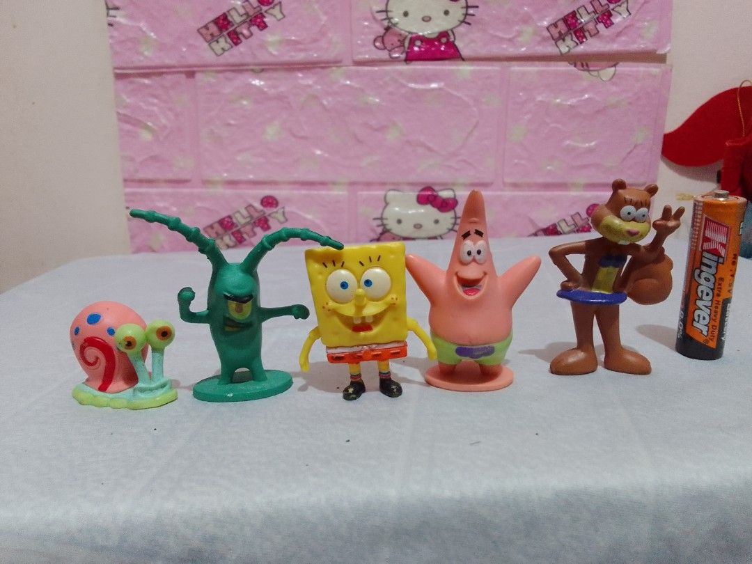 Miniature SpongeBob Set (Category: Figurines & Statues) located in Quezon City. Submitted by johnwicklacson6 (Listing ID 1298292004, Image 1). Description: SpongeBob Set Miniature Item Location: Commonwealth Q.C. MOP: GCash "Mine now/Pay now or 12 hrs." FIRST TO PAY POLICY Courier: Flash Express/LBC COP or Door to Door at Pa pick-up nyo, sagot nyo. AS IS/What you is, what you get "Punta lang po kayo MISMO rito sa aking FB account: "Emerson Anthon