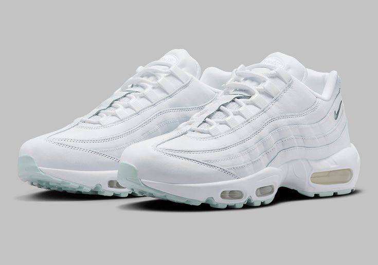 nike airmax 95 triple white