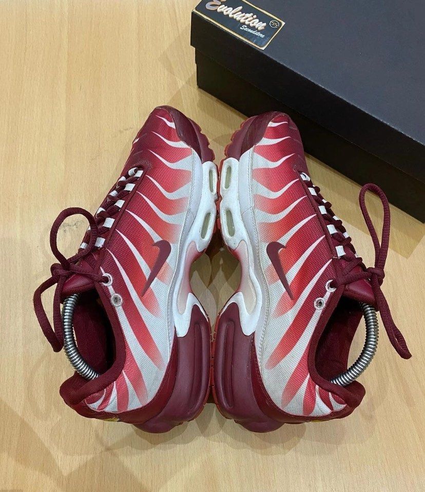 nike tn after the bite