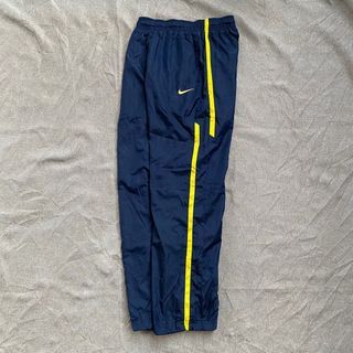 Nike Parachute Pants (Yellow)