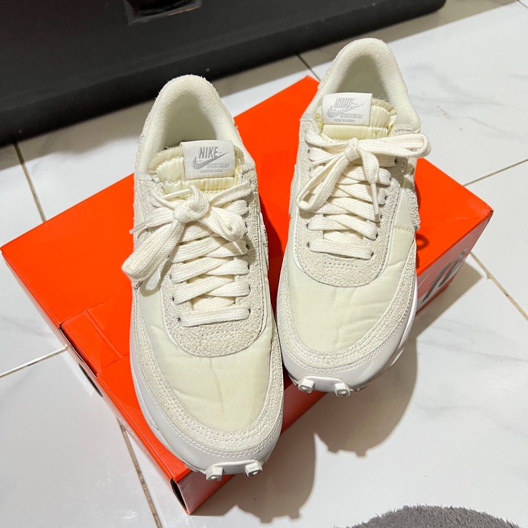 nike ld waffle sacai beige