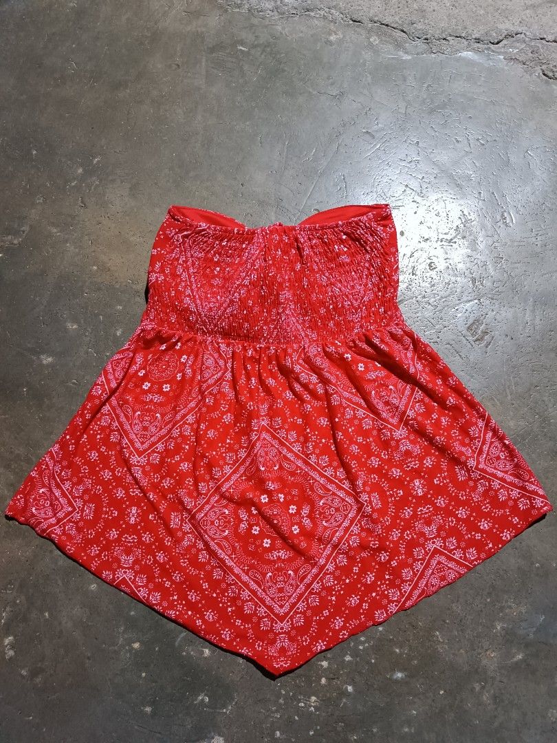 No boundaries strapless top hot sale
