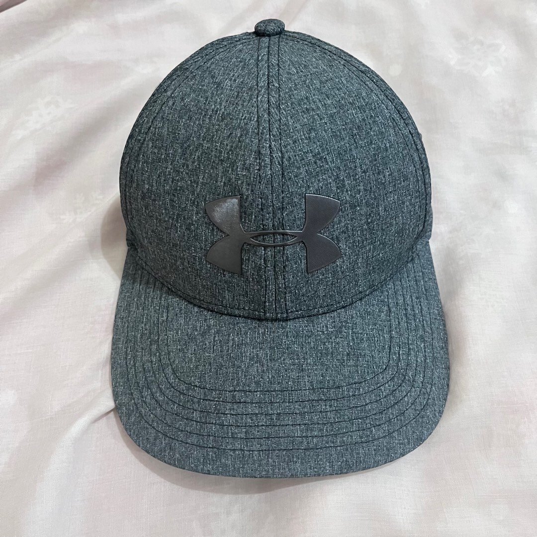 original Under armour cap, Men's Fashion, Watches & Accessories, Caps & Hats  on Carousell