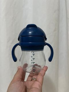 OXO TOT sippy cup 6oz with handles * straw not included