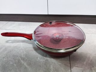 （分類：）位於 。 由 imma0929 提交（商品編號 1298179592，圖片 1）。簡介： 。