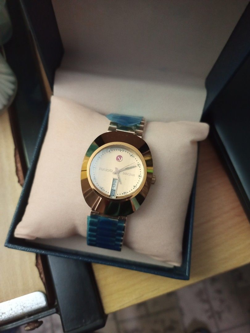 Rado Diastar automatic (Category: Luxury Watches) located in Paranaque City. Submitted by timeforus (Listing ID 1298262284, Image 1). Description: Rado diastar in very good condition. New original strap used. Aftermarket box. Negotiable price.