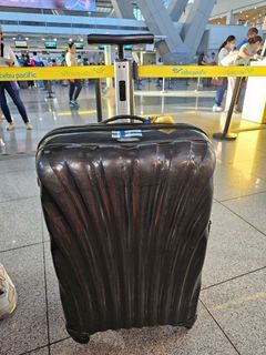 Samsonite cosmolite luggage