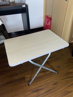 Small Foldable Table