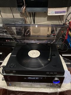 Sony Turntable for ur receiver amplifier