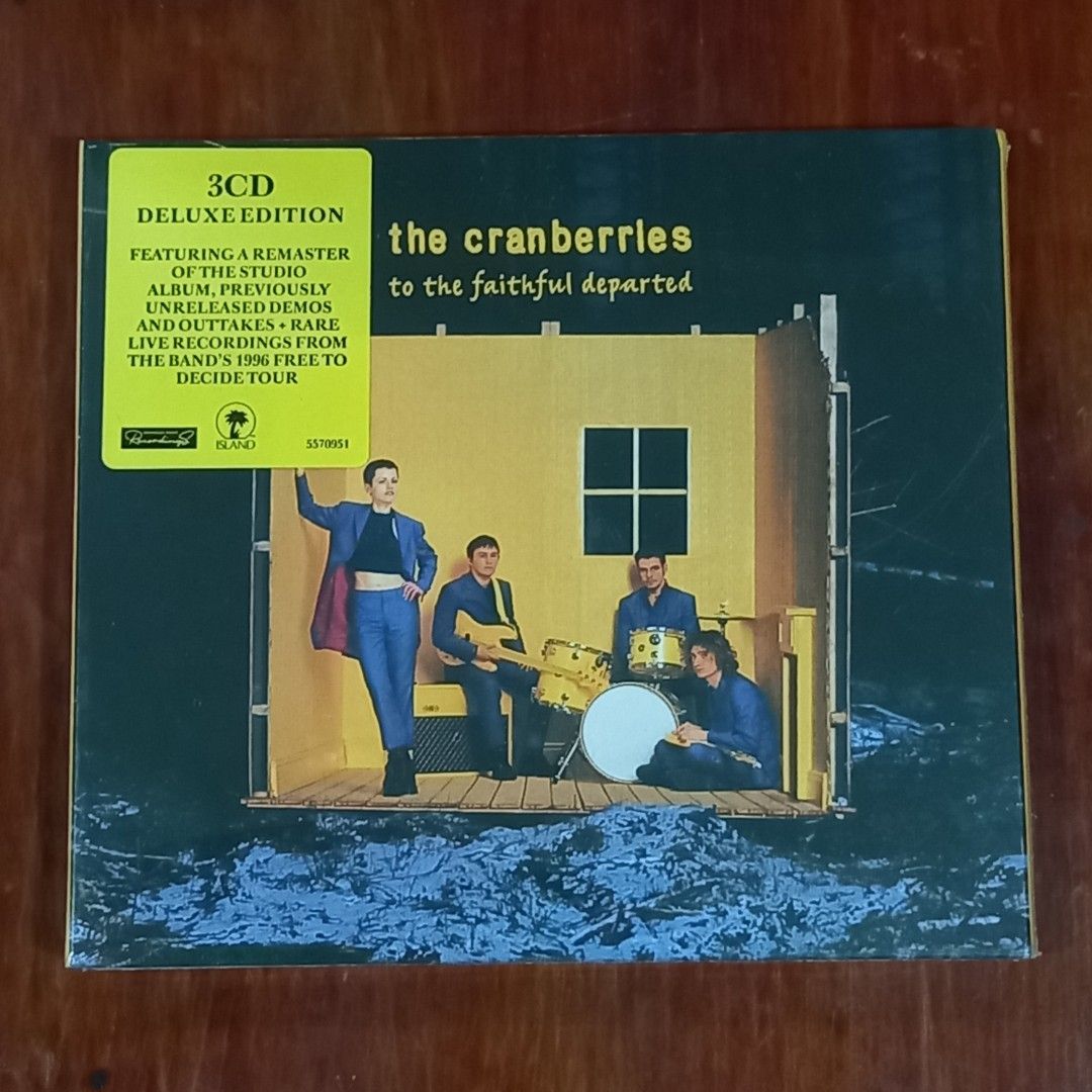 The cranberries (Category: CDs & DVDs) located in Quezon City. Submitted by collectiblespopupshop (Listing ID 1298243103, Image 1). Description: Welcome to our shop collectible pop up shop! 3disc boxset 👝Posted items are on hand. 💿🎧🎵💽🎷📽🎥 CD'S / DVD's books are all imported , local opm album original in mint to nearmint & sealed brand new 🛒Pls add to cart to check stocks availability. 💵We sell quality products at reasonable price. 🛵No r