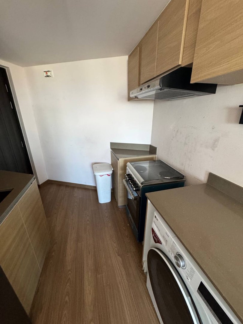 (Category: ) located in . Submitted by realestatemakati (Listing ID 1298256206, Image 1). Description: .