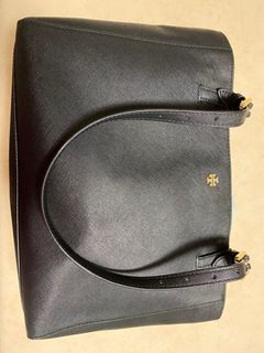 （分類：）位於 。 由 zachychow 提交（商品編號 1298138871，圖片 1）。簡介： 。