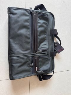 （分類：）位於 。 由 chingchangpoo 提交（商品編號 1298139489，圖片 1）。簡介： 。