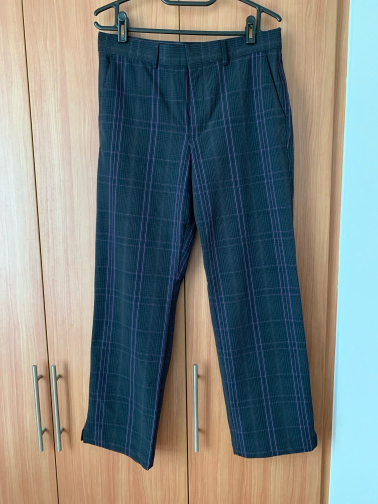 UNDER ARMOR Men s Golf Pants brand new Size 34 Sports Equipment Sports Games Golf on Carousell