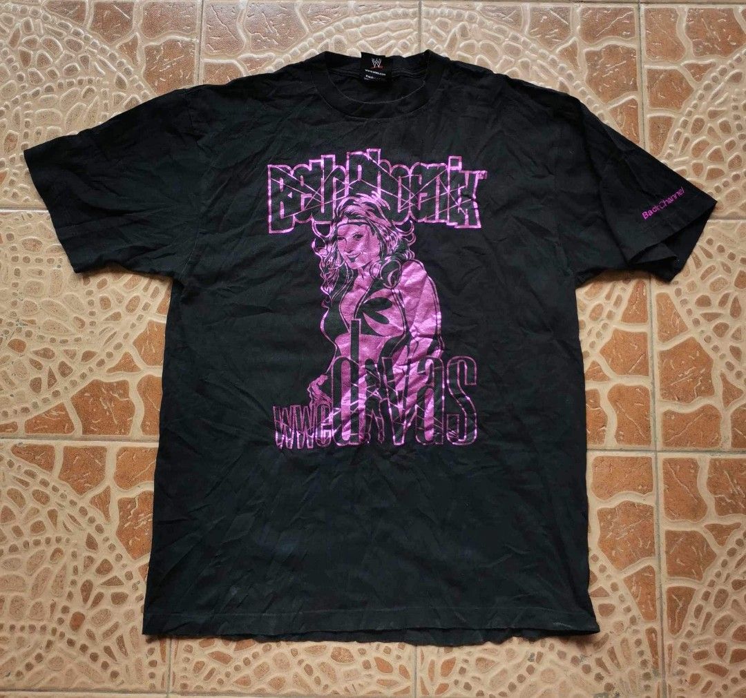 Vintage 2000's WWE Divas - Beth Phoenix Tshirt (Category: Tshirts & Polo Shirts ) located in Tuguegarao City. Submitted by ampazsr (Listing ID 1298149535, Image 1). Description: Size Large on tag 22 width 29.5 length Excellent condition No issue.