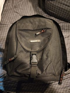 (Category: ) located in . Submitted by ks_237 (Listing ID 1298283516, Image 1). Description: .