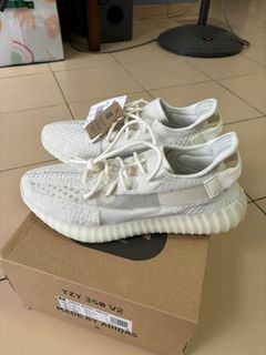 (Category: ) located in . Submitted by bag_aholics (Listing ID 1298160701, Image 1). Description: .