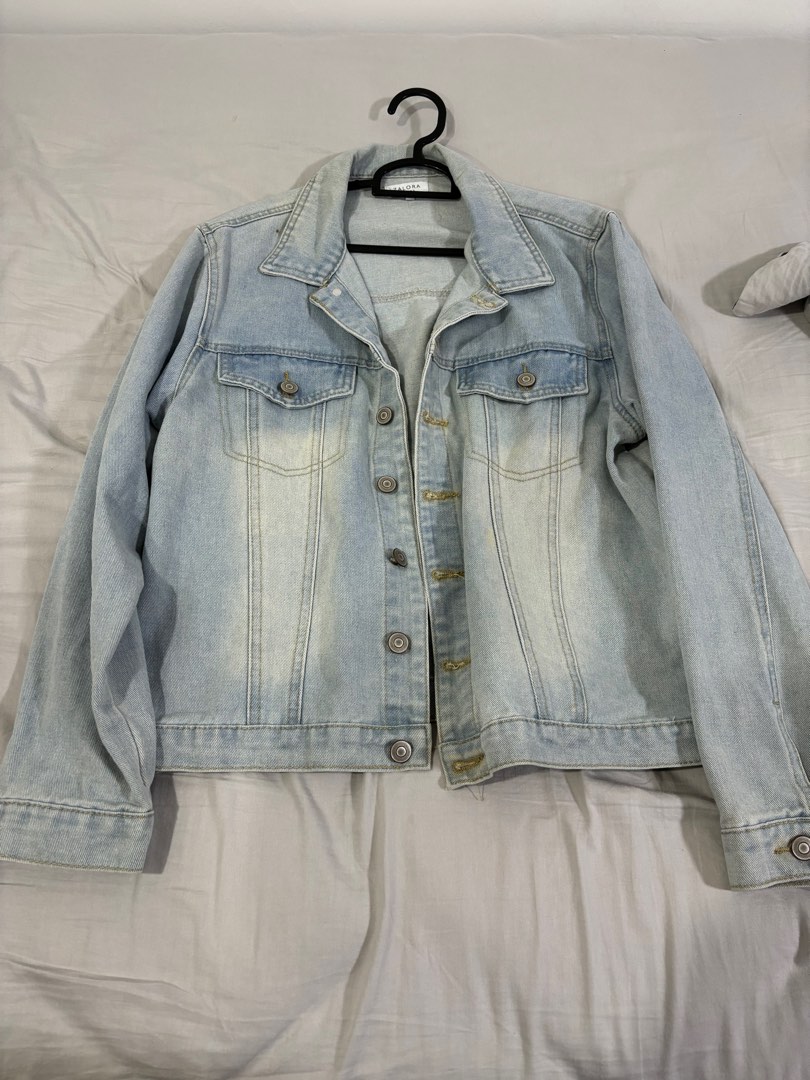 Zalora denim jacket Women s Fashion Coats Jackets and Outerwear on Carousell